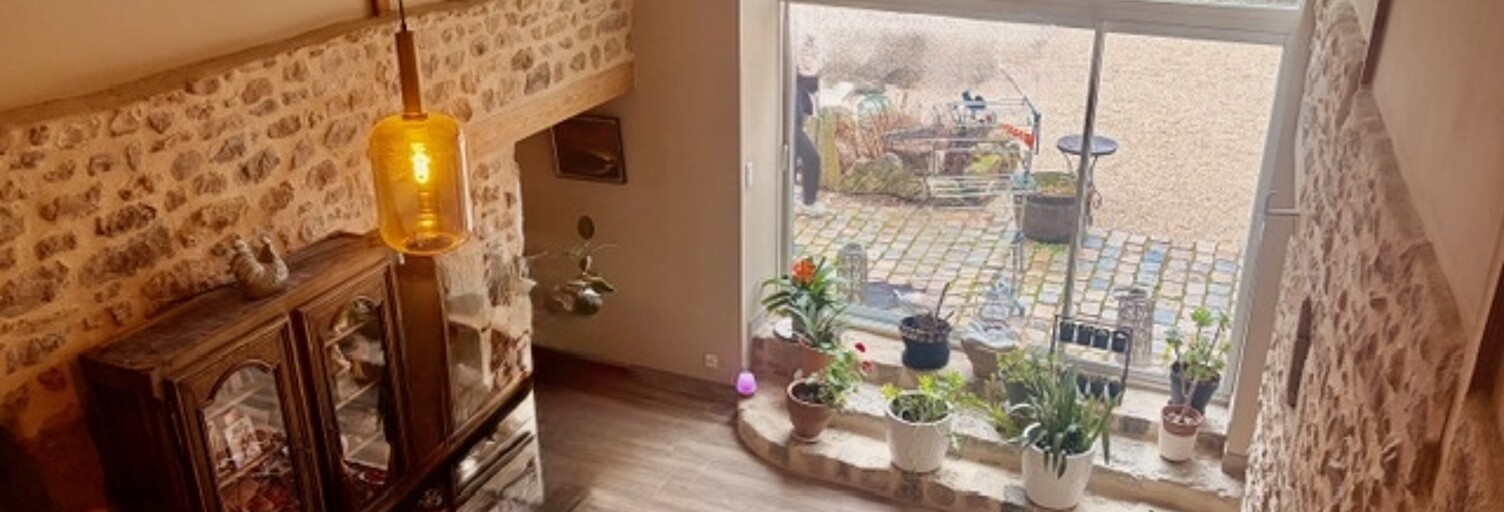 Maison 7 Pièces 266 m² à vendre à Saint-Martin-de-Salencey (71220)