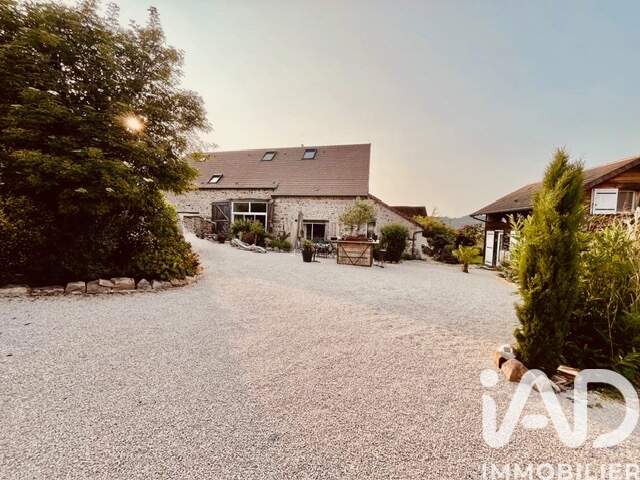 Vente Maison de campagne 7 pièces — photo du bien