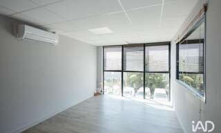 Bureau  140 m² à vendre à Aubagne (13400)