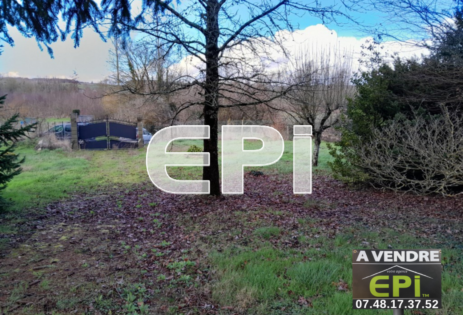ref8304 Terrain de 997m2 centre de Saché non viabilisé clôtur — photo 1