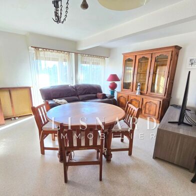 Appartement 3 pièces 231000 €