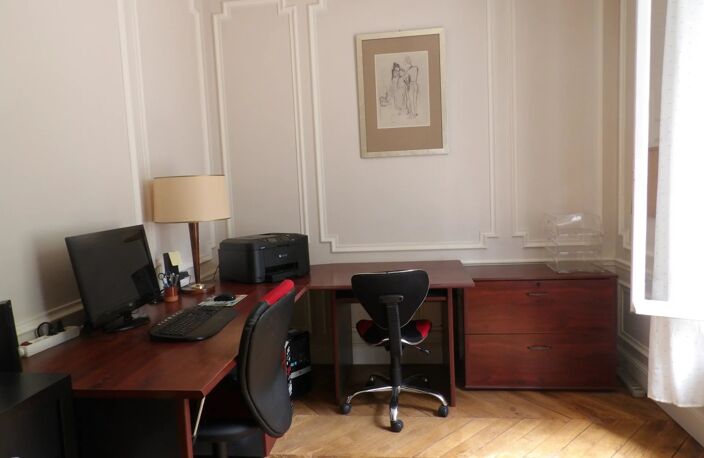 AV 20' HOUDAN - Propriété divisible - Affaire marchands — photo 5