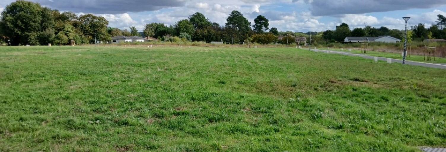 Terrain  944 m² à vendre à Annesse-et-Beaulieu (24430)