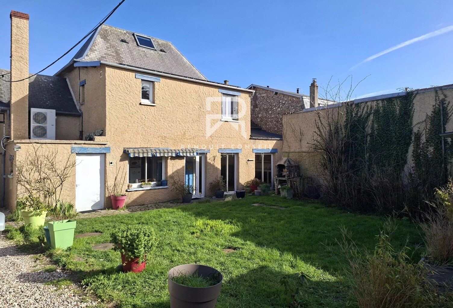 Maison de village — photo 1
