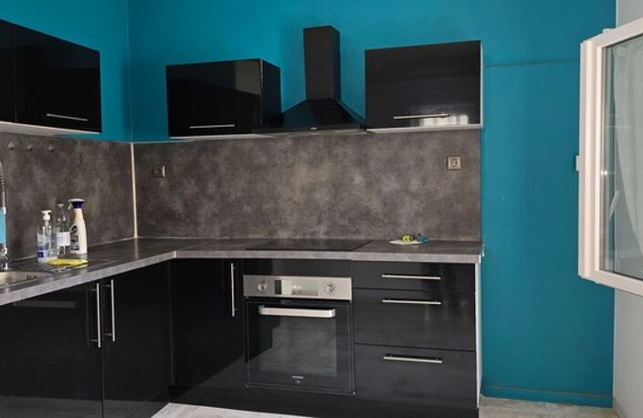 Immeuble à vendre CUXAC D'AUDE (11) — photo 2