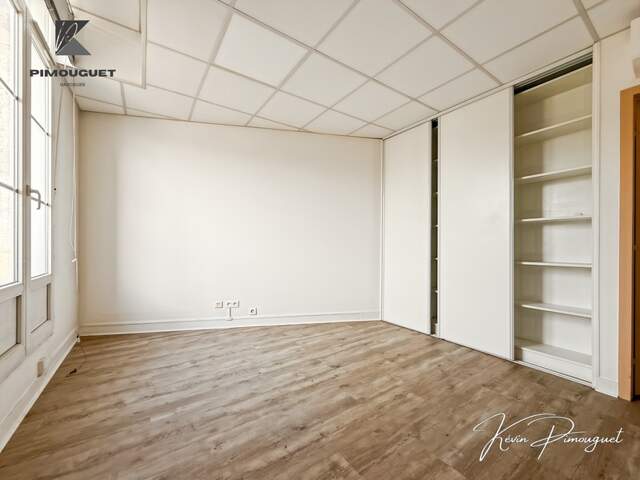 BUREAUX À VENDRE – LIBOURNE HYPER CENTRE (33) — photo du bien