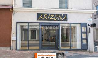 Commerce 3 Pièces 138 m² à vendre à Cholet (49300)