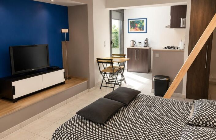 Studio avec terrasse  meublé tout équipé déjà loué — photo 2