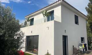 Maison 6 Pièces 173 m² à vendre à Saint-Cyr-sur-Mer (83270)