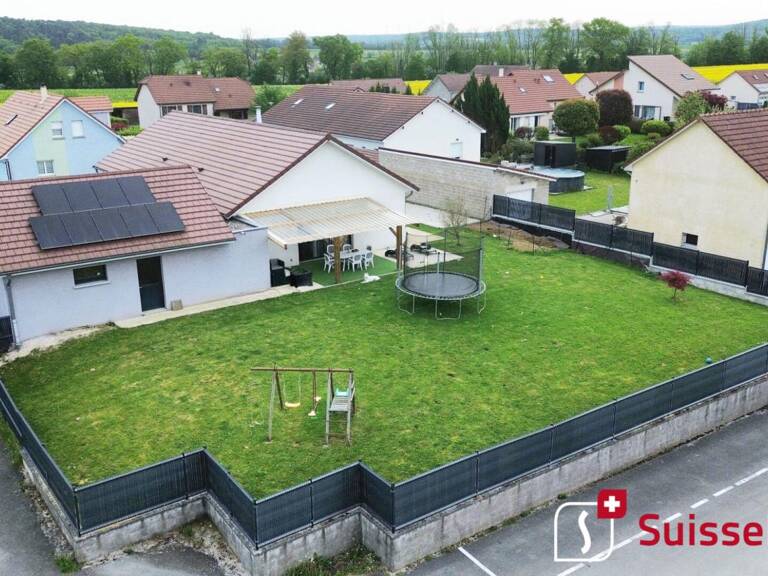 Maison d'architecte L Isle Sur Le Doubs 6 pièce(s) 164 m2 — photo 1