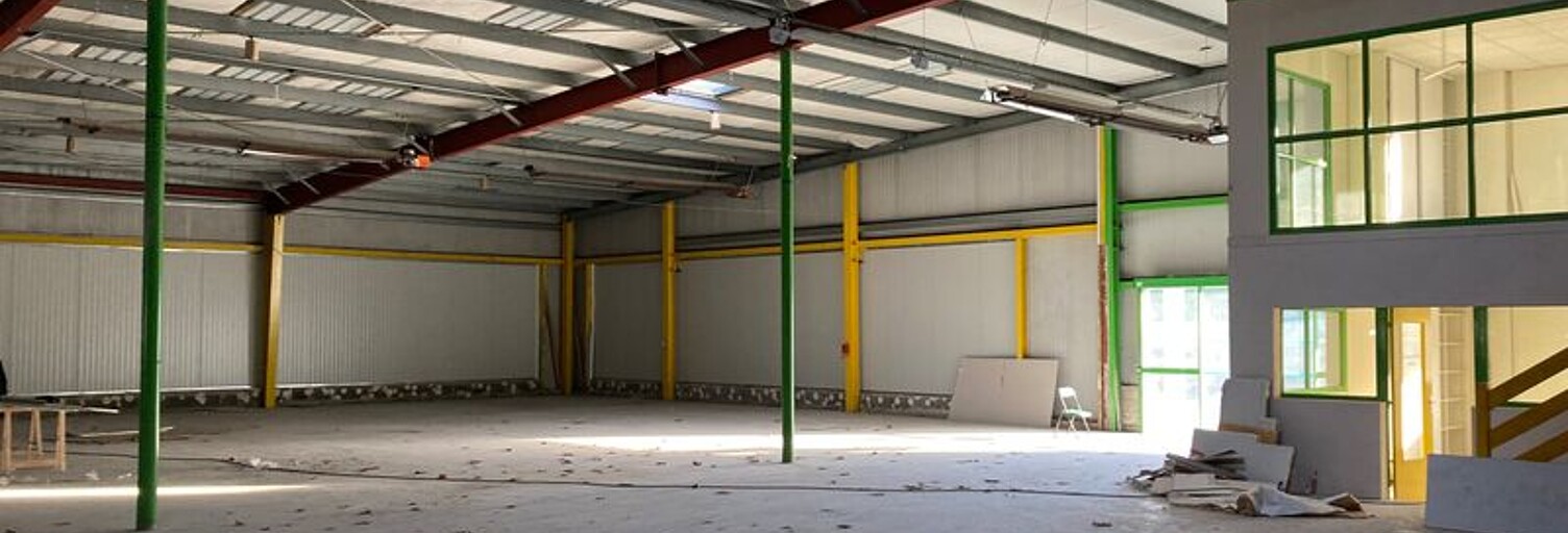 Local industriel  1200 m² à louer à Brest (29200)