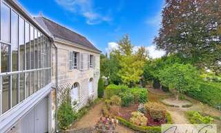 Maison 10 Pièces 247 m² à vendre à La Chartre-sur-le-Loir (72340)