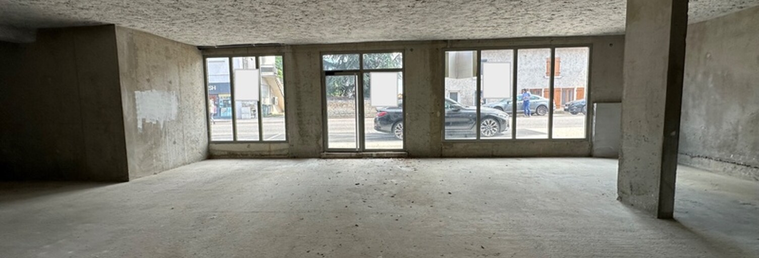 Commerce 1 Pièce 179 m² à vendre à Saint-Bonnet-de-Mure (69720)