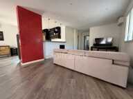 Maison à vendre 6 pièces CAGNES SUR MER (06), jardin piscinable, cave ! — photo 2