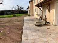 A 15 mn de Villefranche - TAPONAS (69220) 3 mn de Belleville - Maison de 110 m² avec Jardin privatif et 2 Parkings .Arrêt bus à 50 m — photo 3