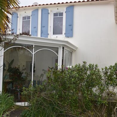 Maison 6 pièces 304500 €