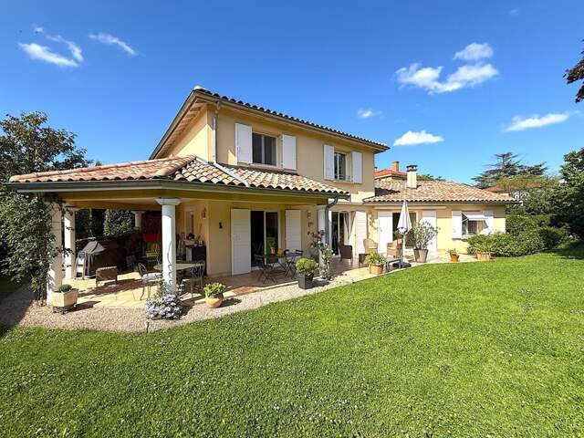 PRIX : 769000€  -  CHASSELAY (69380) - Villa de 191 m² avec garage double - Terrain de 1155 m² — photo du bien