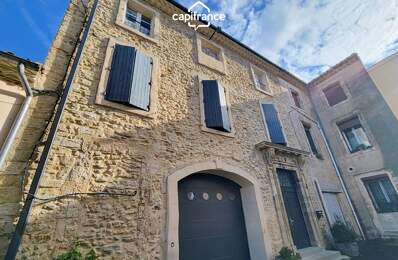 A VENDRE - Maison vigneronne d'une surface plancher de 402m² - Rez-de-chaussée : grand garage + stockage + entrée - 1er étage : logement T4 + grande terrasse - 2nd étage : 113m² à réhabiliter - ROUJAN — photo du bien