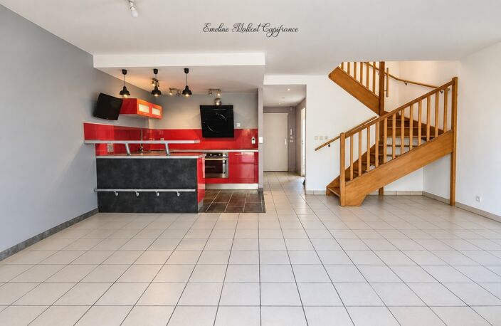 BÈGLES – 96 m² – 3 CHAMBRES + BUREAU – JARDIN – PISCINE — photo 4