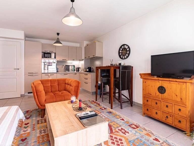 ✨ Élégant 2 pièces meublé avec grande terrasse plein Sud – Juan-les-Pins — photo 1