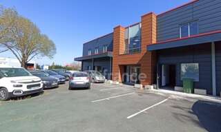 Commerce 6 Pièces 300 m² à louer à Guibeville (91630)