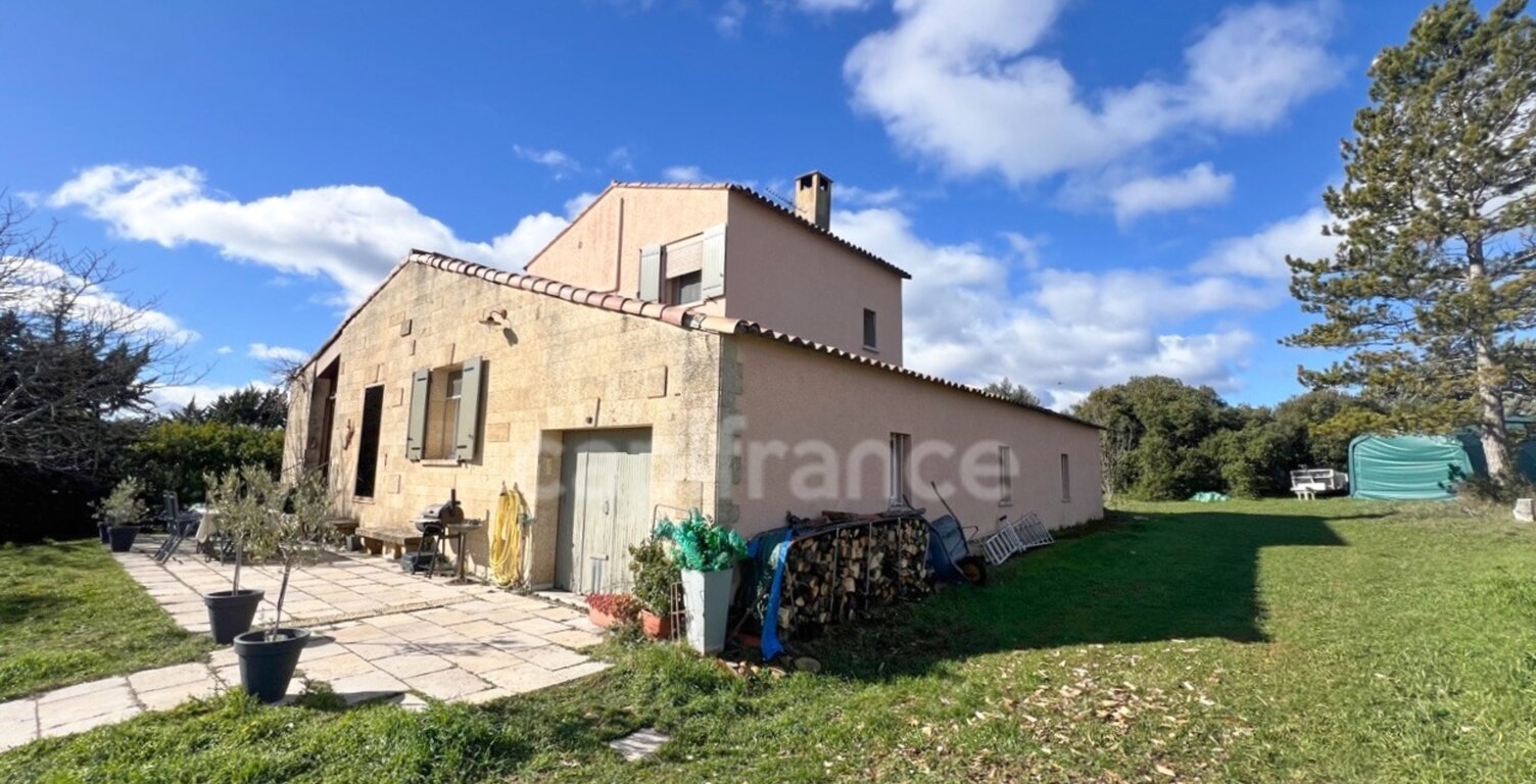 À vendre Villa d’Exception à Reillanne (04110) – 120 m², 5 Pièces, 4 Chambres, Piscine 10x5, Terrain Clos 9 000 m², Calme Absolu en Provence — photo 1