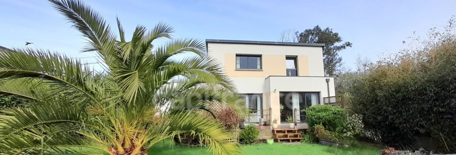 Maison 5 Pièces 137 m² à vendre à Plomodiern (29550)