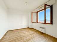 Appartement à vendre 4 pièces GRILLY (01) - Duplex T4 - 75m2 avec parking privatif — photo 4