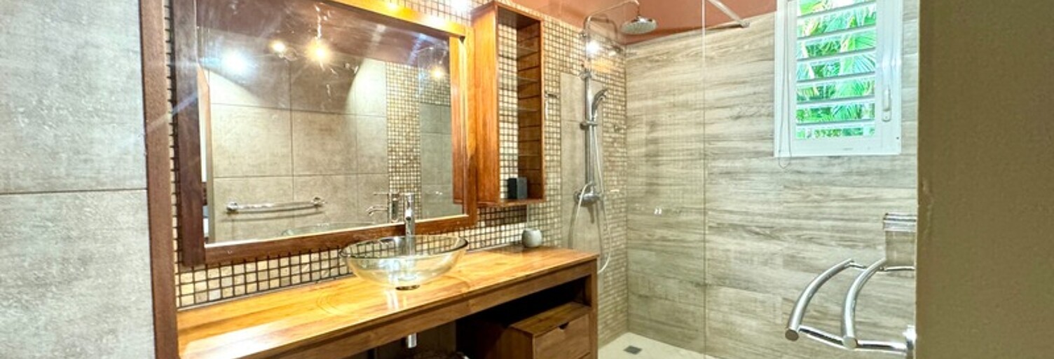 Maison 7 Pièces 130 m² à vendre à Saint-François (97118)