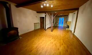 Maison 10 Pièces 112 m² à vendre à Néronde (42510)