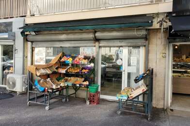 Commerce 2 pièces 75000 €