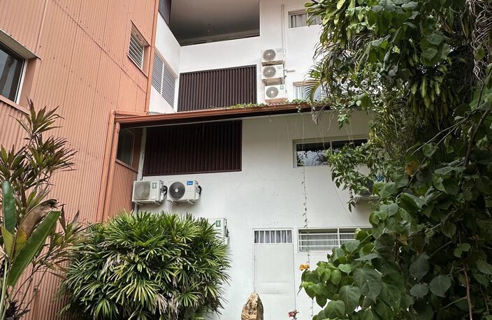 ENSEMBLE IMMOBILIER EN PLEIN CENTRE-VILLE DE CAYENNE — photo 4