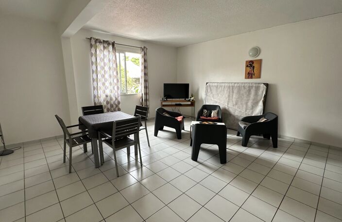 ENSEMBLE IMMOBILIER EN PLEIN CENTRE-VILLE DE CAYENNE — photo 5