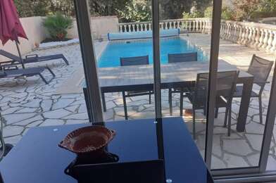 Appartement 1 pièces 550 €