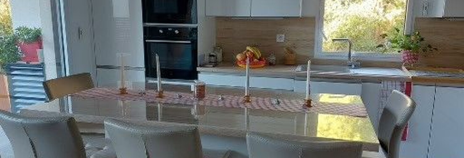 Appartement 1 Pièce 10 m² à louer à Hyères (83400)