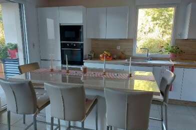 Appartement 1 pièces 560 €