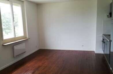 Appartement 3 pièces 690 €