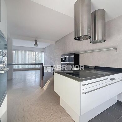 Appartement 4 pièces 338000 €