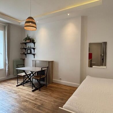 Appartement 1 pièces 1113 €