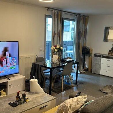 Appartement 3 pièces 1000 €