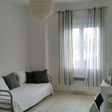 Appartement 1 pièces 319 €