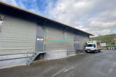 Local industriel  1375 €