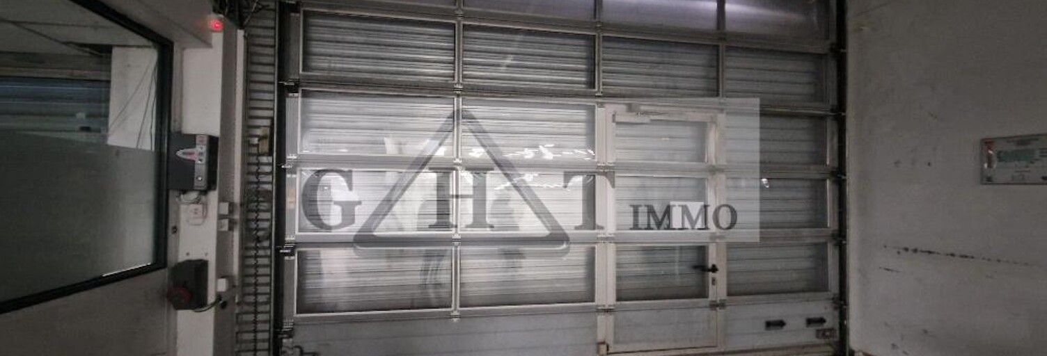 Local industriel  632 m² à louer à Saint-Denis (93210)