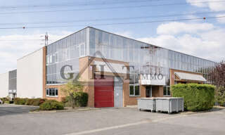 Local industriel  410 m² à louer à Massy (91300)