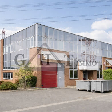 Local industriel  5220 €