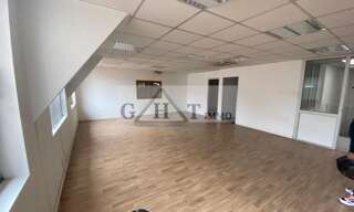 Local industriel  273 m² à vendre à Maisons-Alfort (94700)
