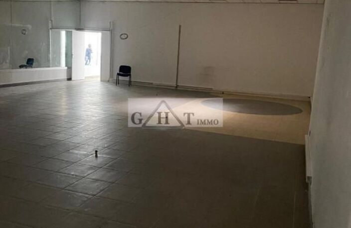 A vendre local d'activité 273m² Maisons-Alfort — photo 5