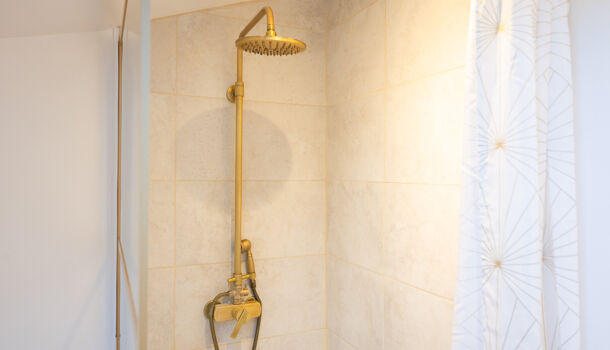 Appartement 2 pièces  à vendre Hyères 83400