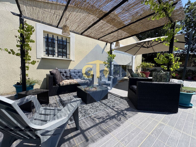 Jolie villa 140m2 avec piscine et forage — photo 1
