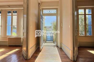 Maison 8 pièces 420000 €